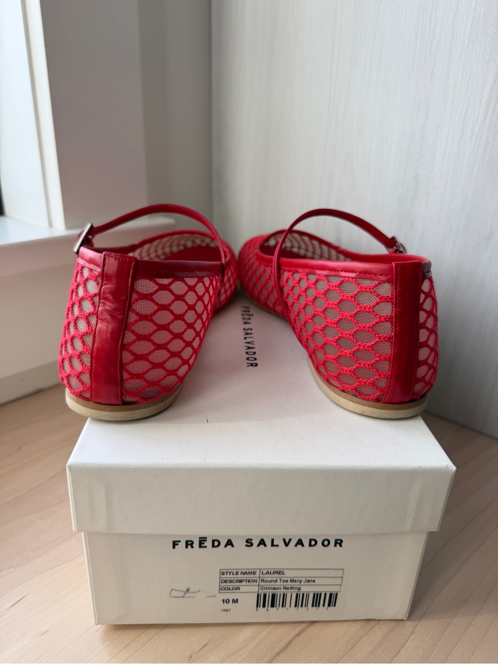 Freda Salvador Laurel Fishnet Mary Jane Flats Crimson Red Size 10 - Picture 4 of 10